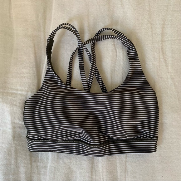 LULULEMON Striped Cross Back Sports Bra - Picture 1 of 5